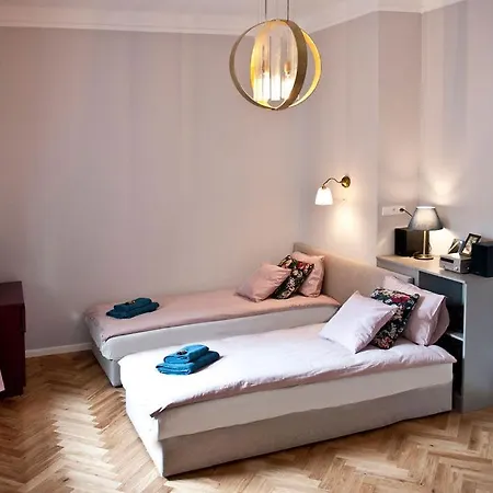 Piano Praga Apartman *